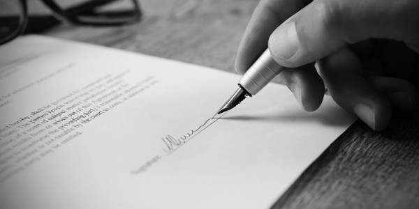 Abogados Extranjería para Extranjeros y No Residentes Estamariu · Constitución Sociedades