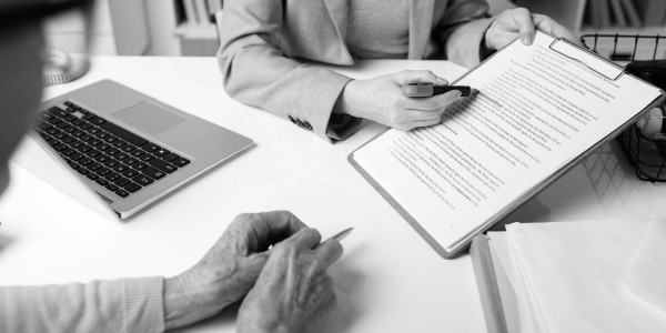 Permisos de Residencia y Trabajo / Visados / Golden Visa Bassella · Permisos Residencia para Investigadores